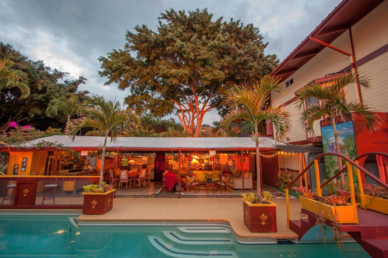 Kalaoa Banyan Tree Sanctuary Guest House מראה חיצוני תמונה