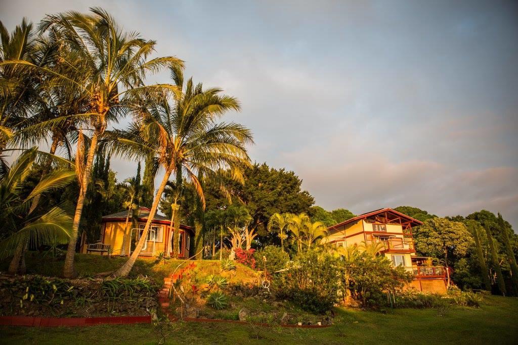 Kalaoa Banyan Tree Sanctuary Guest House מראה חיצוני תמונה